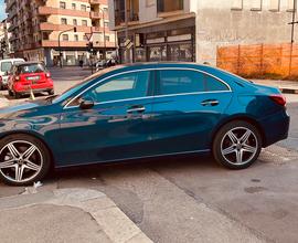 Classe a sedan 220 sport 4matic