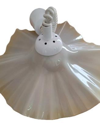 Lampadario in vetro campana ondulata verde