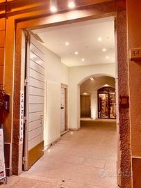 Attività / Licenza di 75 m² con 3 locali a Como
