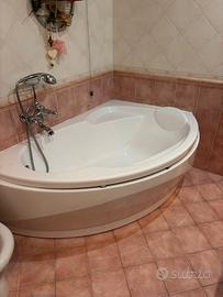 vasca da bagno a angolo