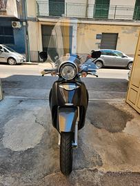Aprilia Scarabeo 250