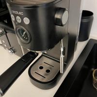 Macchina caffe a cialde o caffe in polvere