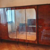 Camera Art Decò in radica di noce