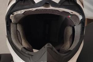 Casco Airoh taglia L