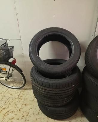 4 Pneumatici estivi Kumho 215/55 R18 95 H - NUOVI
