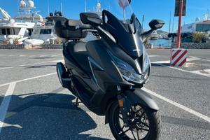 HONDA FORZA 350 - 2000Km