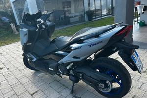 T-Max Yamaha anno 2024 come nuovo