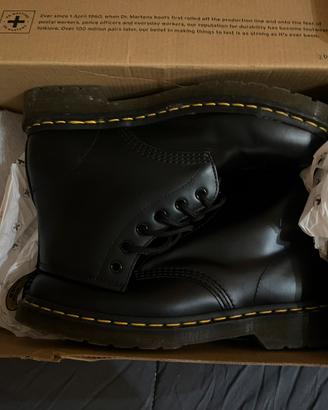 Dr martens uomo 41