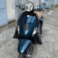 Vespa LX 150