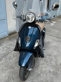 Vespa LX 150