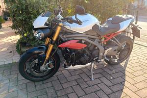 Speed Triple R 1050