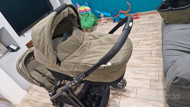 Cybex Gazzelle s fratellare verde militare.