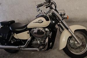 Honda Shadow VT 750