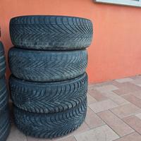  4 gomme invernali Pirelli Winter cinturato R16