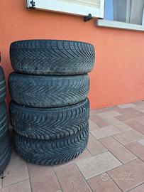  4 gomme invernali Pirelli Winter cinturato R16