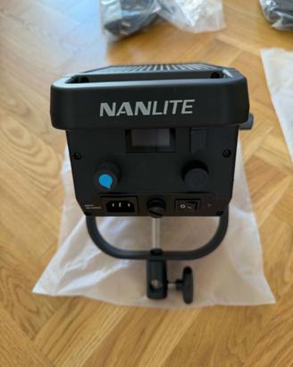 Nanlite FS 300 luci continue