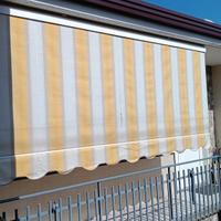TENDA DA SOLE VERTICALE CON CASSONE