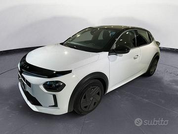 Lancia Ypsilon Hybrid e-DCT