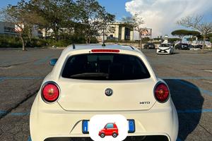 Alfa romeo Mito bianca del 2018