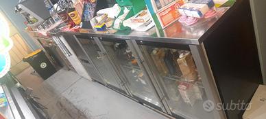 Attrezzatura bar e alimentari