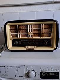 Radio a valvole Geloso anni ‘50