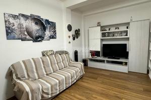 TRILOCALE COMPLETAMENTE RISTRUTTURATO , CENTRO , S