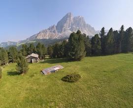 Esclusiva baita alpina in Val Badia