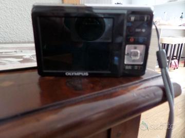 macchina fotografica olimpus