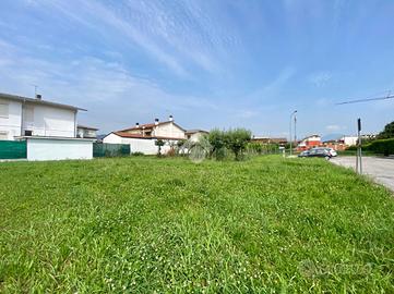 TER. RESIDENZIALE A ISOLA VICENTINA