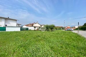 TER. RESIDENZIALE A ISOLA VICENTINA