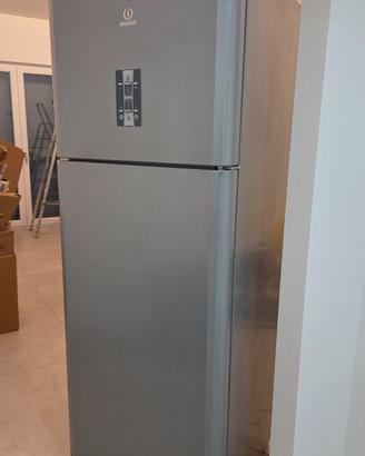 Frigorifero Indesit Total No Frost Silver 