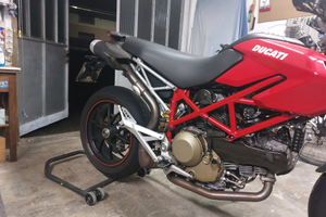 Hypermotard 1100 S