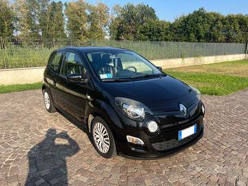 Twingo night & day