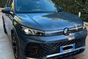 Volkswagen Tiguan R-line 2025