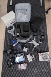 DJI Mini 4 Pro Fly More Combo (RC2)+Full Accessori
