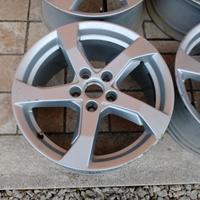 CERCHI 17 ORIGINALI AUDI COD:1628