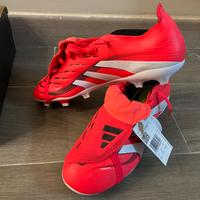 Scarpe da calcio Adidas Predator League tongue