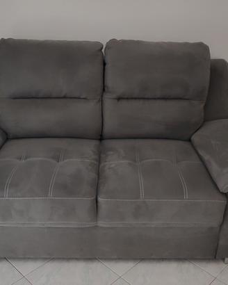 Divano 2 posti in Alcantara grigio 