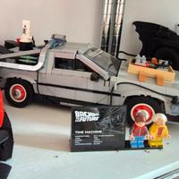 LEGO Icons Macchina Ritorno al futuro 10300