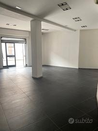 Quartu Centro Locale C\1 Commerciale 150mq