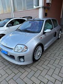 Clio v6