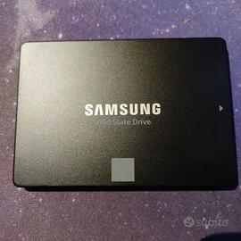 Hard Disk 1 SSD interno Samsung Evo 850 500 Gb