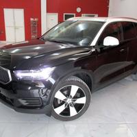 VOLVO XC40 D3 Momentum Pro 150cv-2020 FULL