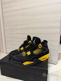 Air Jordan 4 thunder yellow