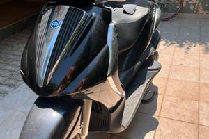 Piaggio beverly Tourer 125