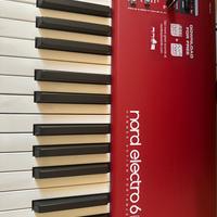 Nord electro 6HP completa di imballo e custodia.