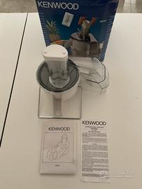 Kenwood centrifuga per frutta e verdura.