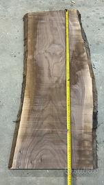 Tavola legno massello grezza in noce canaletto