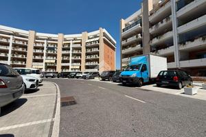 2 LOCALI A AFFILE