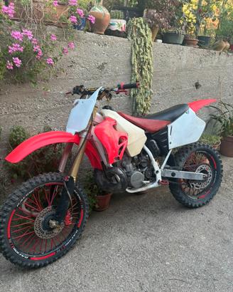 cr 250